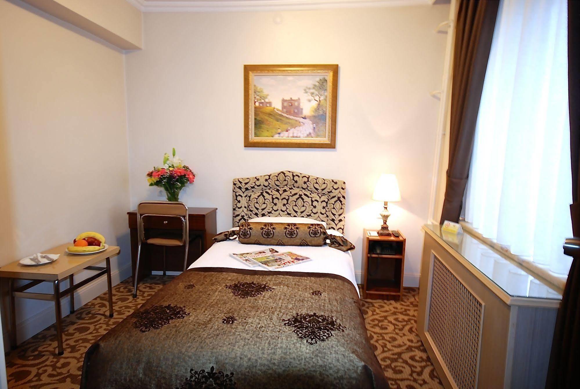 Hotel Mithat Ankara Ngoại thất bức ảnh