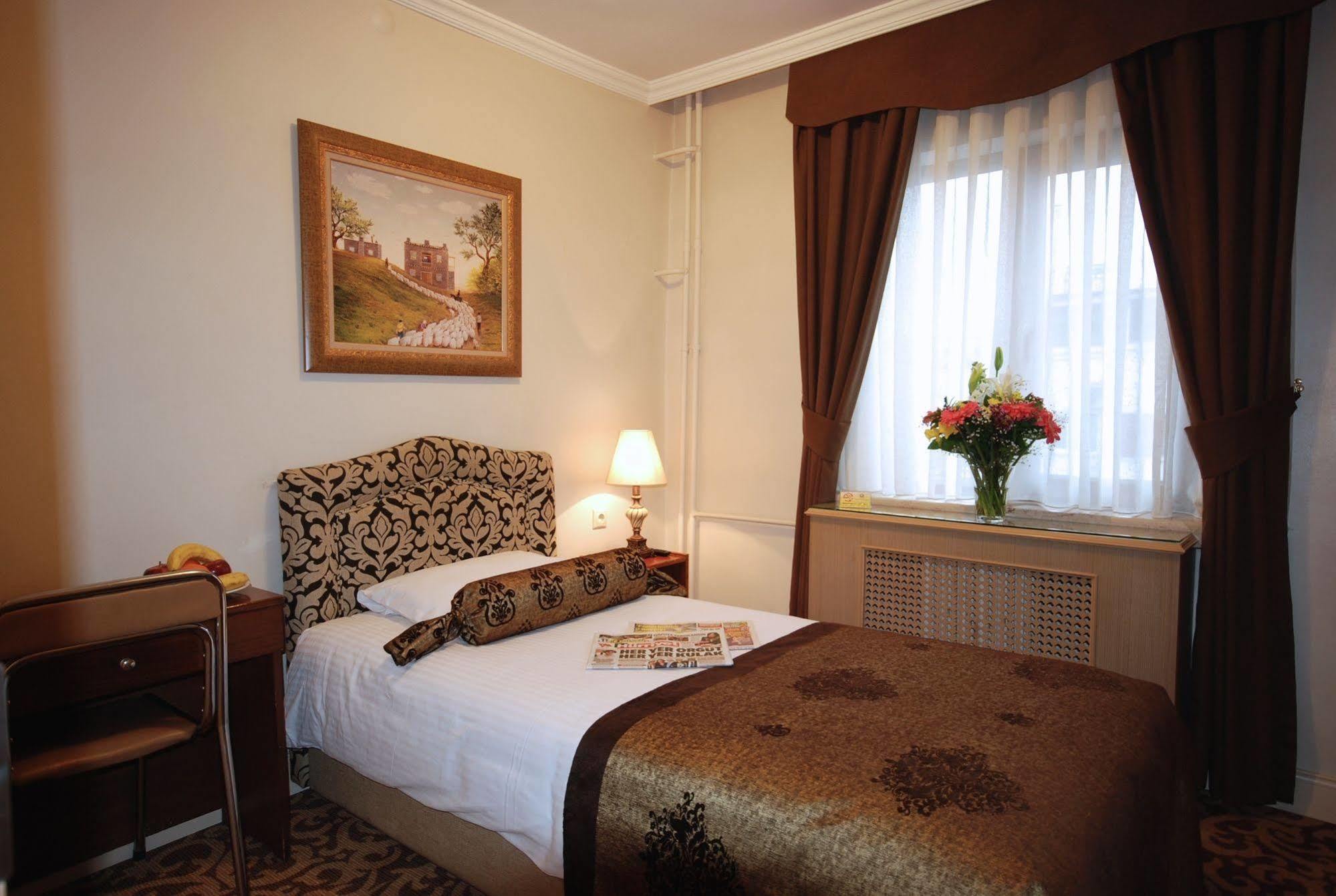 Hotel Mithat Ankara Ngoại thất bức ảnh